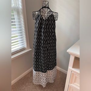 Banana Republic Black and White Maxi Dress